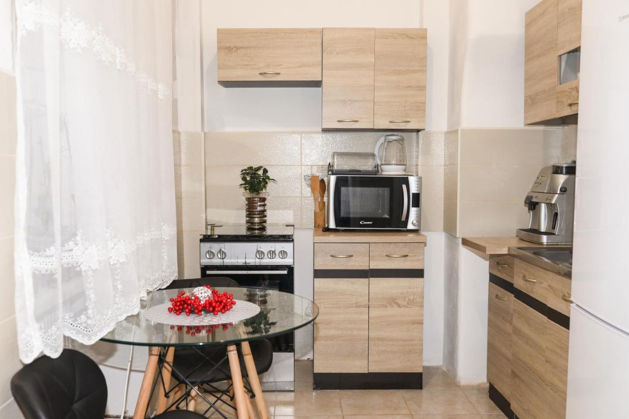 Casa Larisa Apartamento Arad Exterior foto