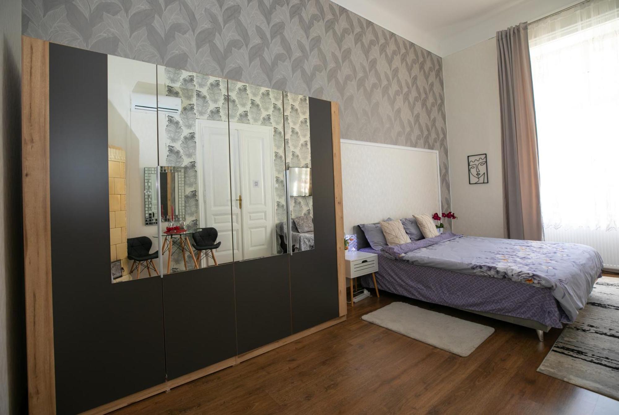 Casa Larisa Apartamento Arad Exterior foto